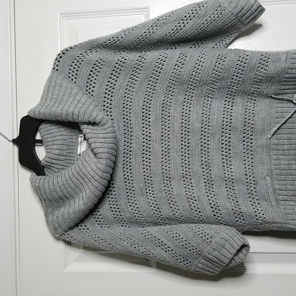 Reference Point Cowl Neck Short Sleeve Sweater - Picture 3 of 10